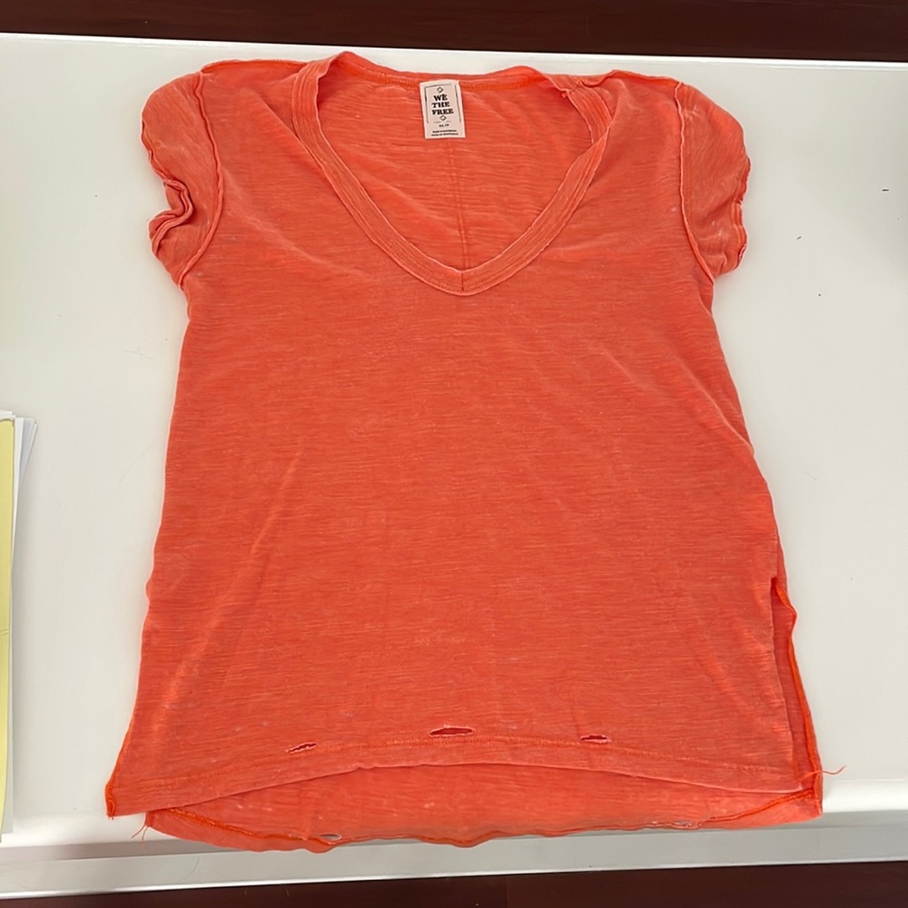 EUC - We The Free  distressed v- neck t-shirt